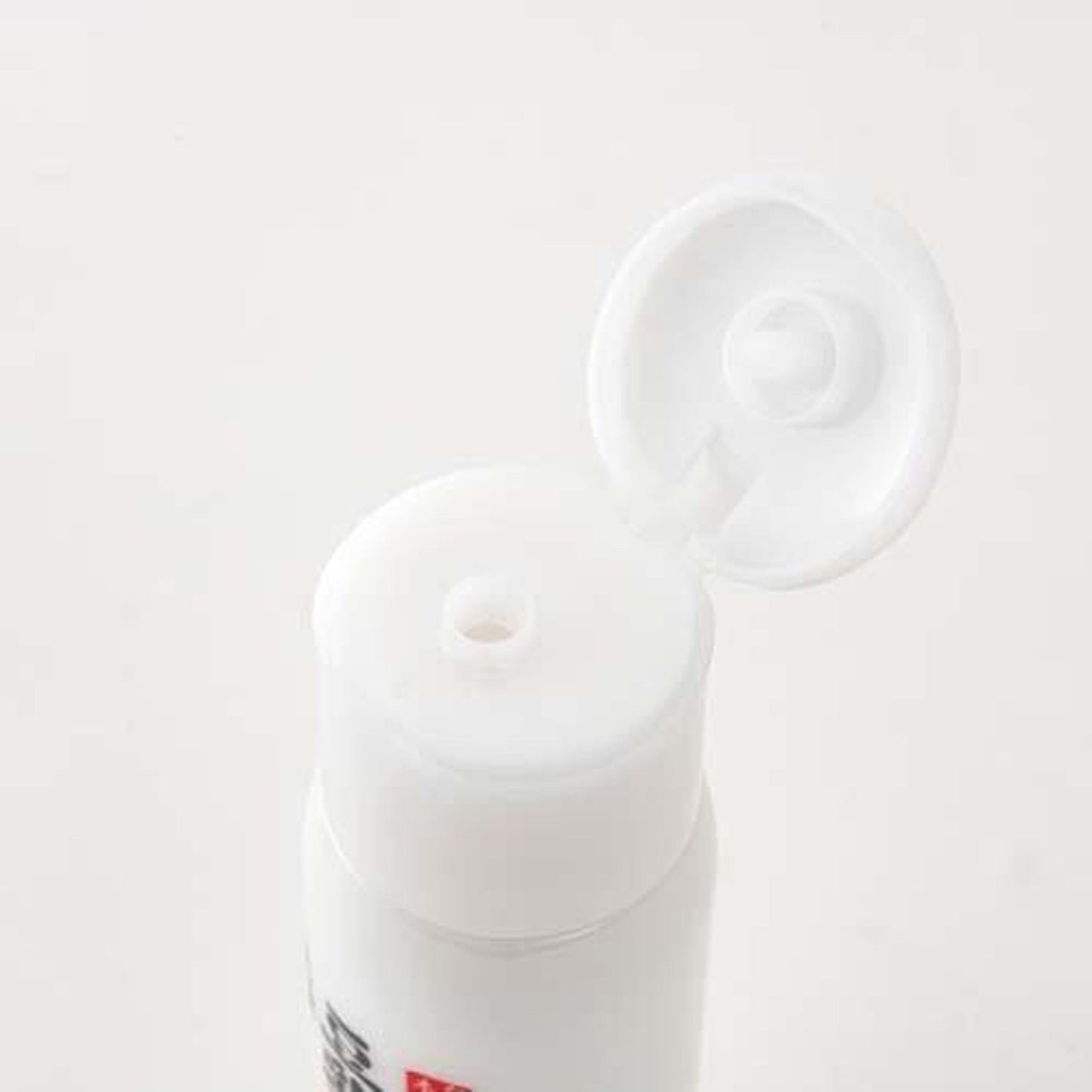 SANA Nameraka Honpo Soy Milk Moisture Emulsion NC (150 mL / 5 Net fl. oz.)